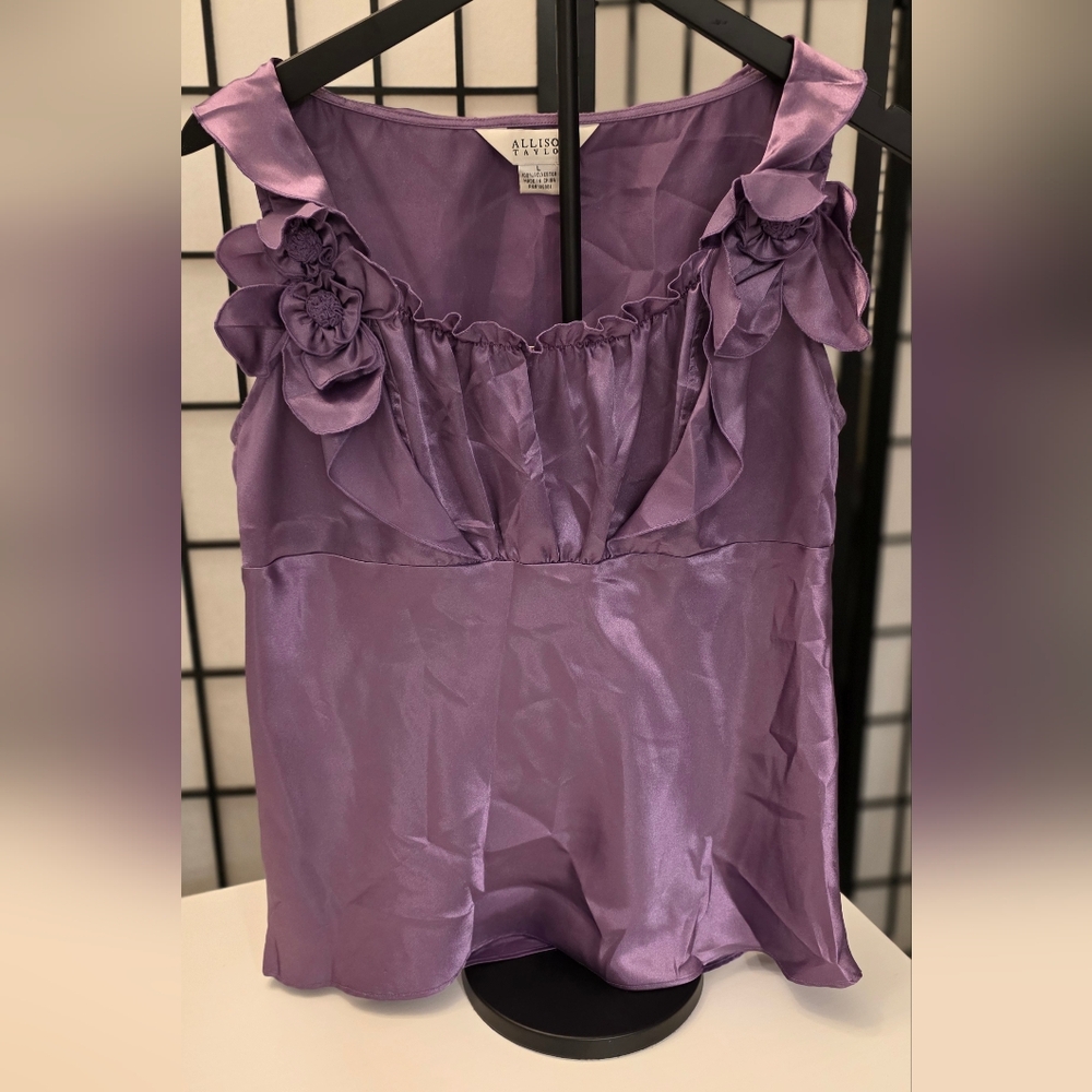 Allison Taylor Women's Elegant Lavendar Satin Ruffle Tank Blouse ~ Size Large